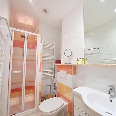 Nestor&jeeves - Marylin - - Very Close Sea